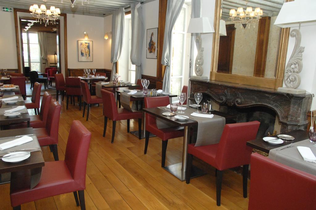 Hostellerie Les Frenes Авиньон Экстерьер фото