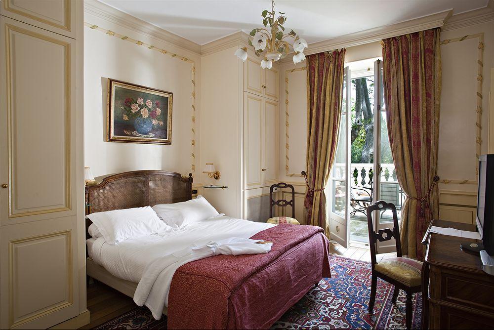 Hostellerie Les Frenes Авиньон Номер фото